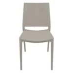Silla minimalista de polipropileno